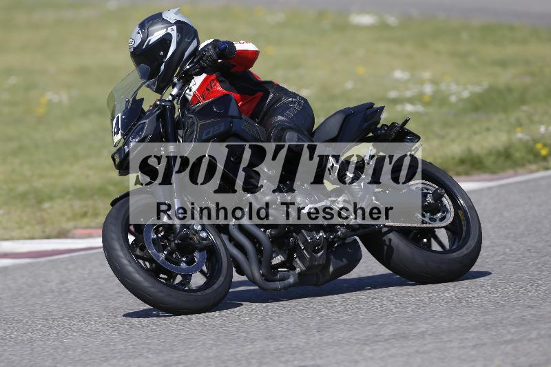 /10 20.04.2026  Pluess Moto Sport ADR/Einsteiger/4